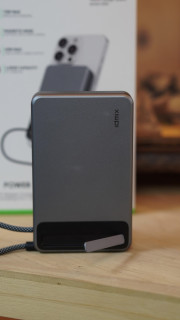IDMIX大麥創新充電寶 自帶雙線、PD20W快充與MFI認證的全能移動電源